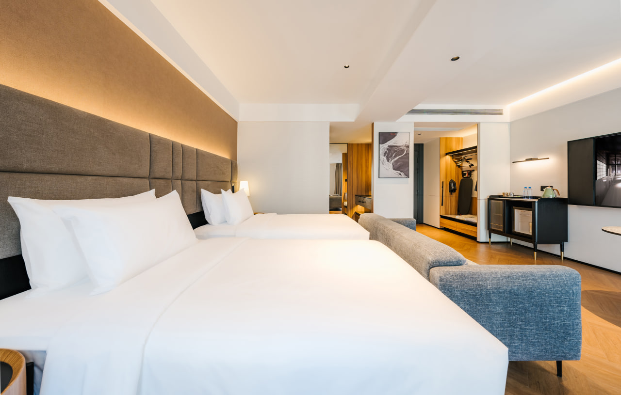 Deluxe Twin Room